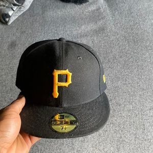 Pittsburgh Pirates fitted hat